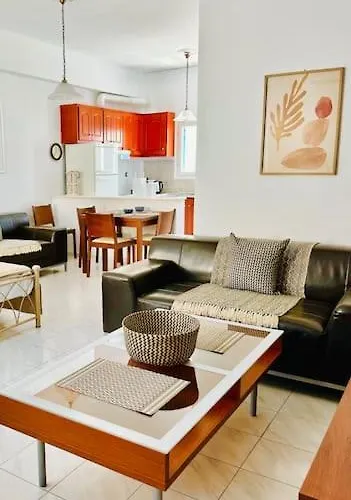 D & K Naxos Town Dom wakacyjny *